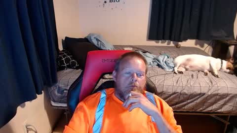 pecker40 online show from 10.01.25