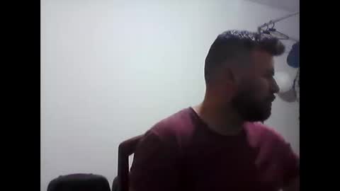 pedrodiaz130814 online show from 10.16.25