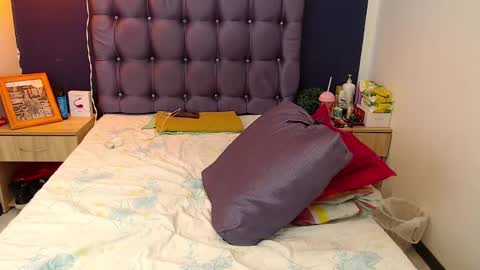 Snapshot of peiton_horny chatting on 12.29.24 Peiton online show from 12.29.24