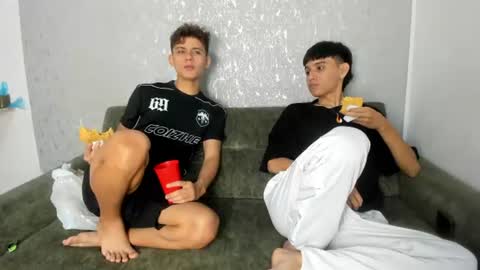 Snapshot of pelusos_mens chatting on 07.16.26 CAIN-19 ALLEN-18 RONALD-18 AUSTIN-18 MOD DANTE online show from 07.16.26