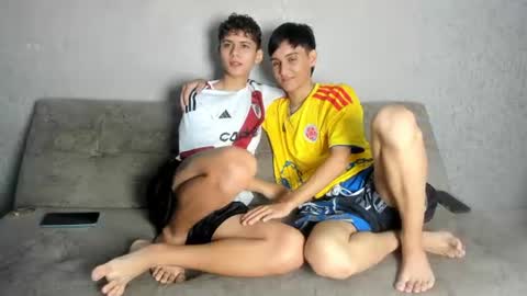 Snapshot of pelusos_mens chatting on 07.21.26 CAIN-19 ALLEN-18 RONALD-18 AUSTIN-18 MOD DANTE online show from 07.21.26