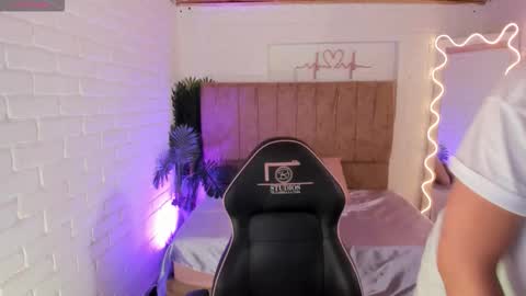 penelope online show from 11.09.25