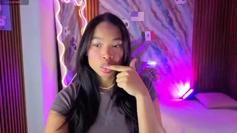 Snapshot of penelope_tay chatting on 07.18.26 penelope online show from 07.18.26