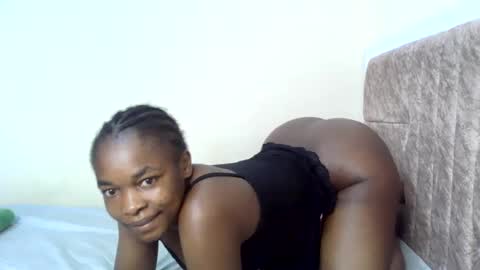 pengcaramell2 online show from 04.13.26