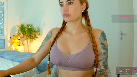 Hi Im Penelope  better vibrations  1111 online show from 07.10.26