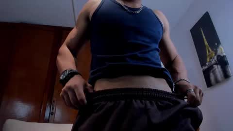 Snapshot of percy_god chatting on 09.09.25 percy_god online show from 09.09.25