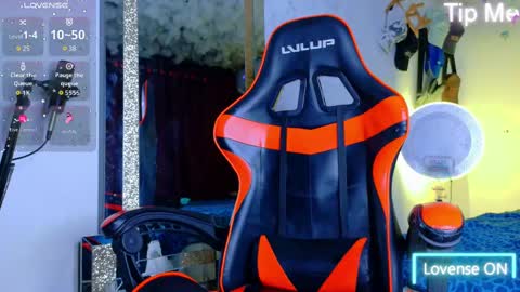 Snapshot of perfec_king00 chatting on 10.02.25 Jacob online show from 10.02.25