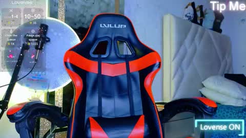 Snapshot of perfec_king00 chatting on 10.04.25 Jacob online show from 10.04.25