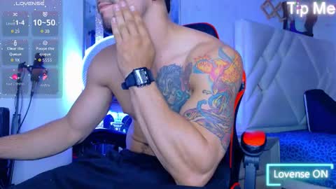 Snapshot of perfec_king00 chatting on 11.08.25 Jacob online show from 11.08.25