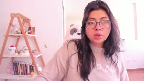 Sarah Ana Banana online show from 02.07.25