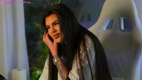 Dee online show from 12.05.24