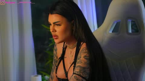 Dee online show from 12.11.24