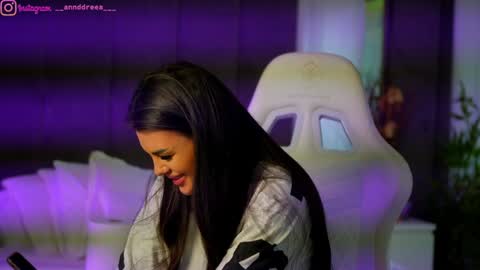 Dee online show from 09.11.25