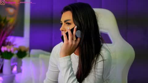 Dee online show from 11.18.25