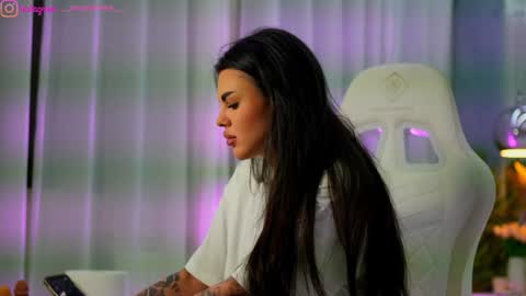 Dee online show from 03.25.26