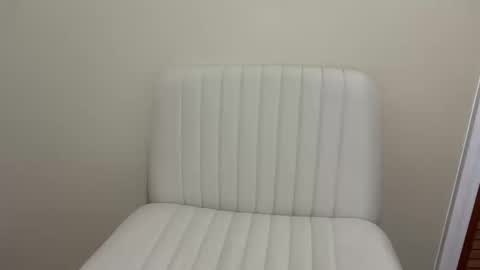 Snapshot of perkyprincessa chatting on 10.10.25 perkyprincessa online show from 10.10.25