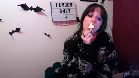 Persephone online show from 03.21.26