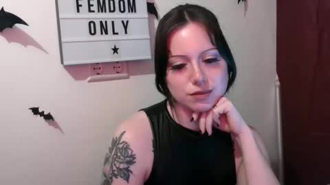 Persephone online show from 03.27.26