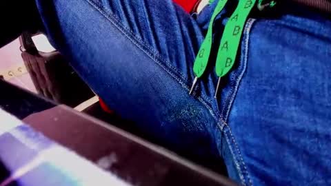 horror flying on the wings of the night.... online show from 03.06.25