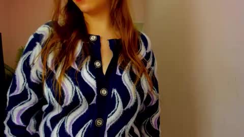 horror flying on the wings of the night.... online show from 09.21.25