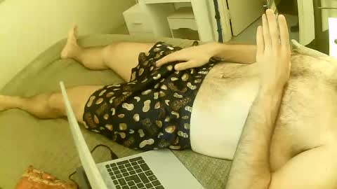 Snapshot of perthguytop chatting on 04.18.26 perthguytop online show from 04.18.26