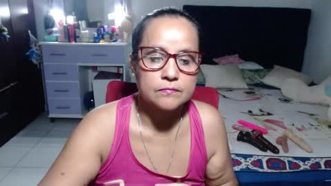 Snapshot of pervert_mommy_x chatting on 07.01.26 SAMY online show from 07.01.26