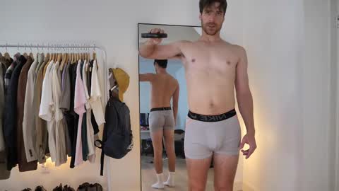 Peter Parker online show from 10.15.25