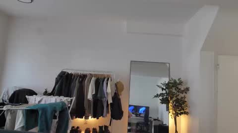 Snapshot of peterparkerrxox chatting on 03.09.26 Peter Parker online show from 03.09.26