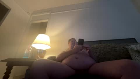 Snapshot of petersonkent6745 chatting on 10.02.25 petersonkent6745 online show from 10.02.25