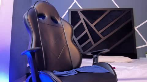 Snapshot of petesevans_1 chatting on 02.23.25 PETES EVANS new account online show from 02.23.25