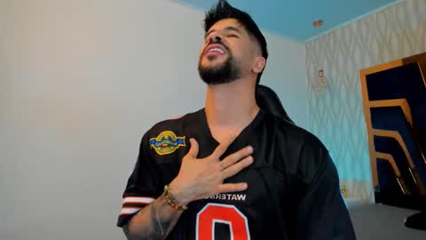 Snapshot of petesevans_1 chatting on 11.29.25 PETES EVANS new account online show from 11.29.25