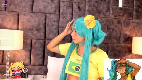 Im Rosse but u can call me Rossie or Rosita . online show from 12.03.24