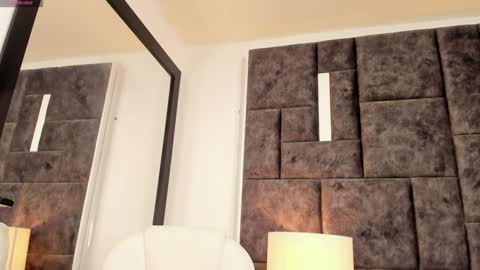 Im Rosse but u can call me Rossie or Rosita . online show from 12.13.24