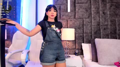 Im Rosse but u can call me Rossie or Rosita . online show from 01.07.25