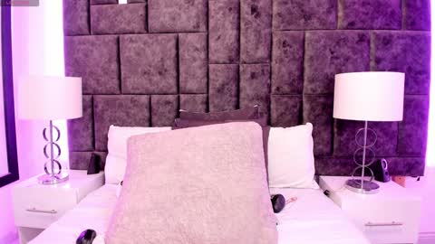 Im Rosse but u can call me Rossie or Rosita . online show from 02.04.25