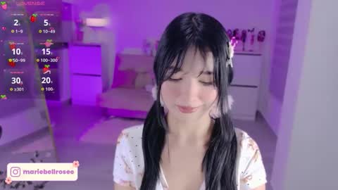 petite_marie_ online show from 04.28.26