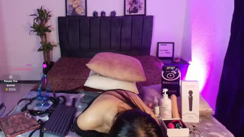 petite_pepper18 online show from 05.30.26