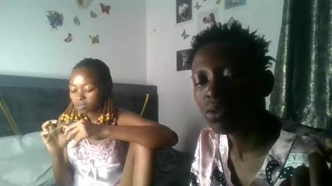 petite_queen69 online show from 06.08.26
