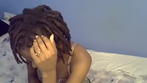 petite_star2 online show from 02.11.26