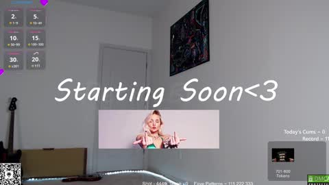 Snapshot of petitebrat chatting on 02.02.25 PiperAvery online show from 02.02.25