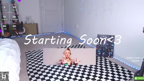 Snapshot of petitebrat chatting on 03.06.25 PiperAvery online show from 03.06.25