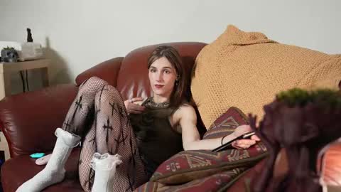 caracal online show from 03.11.25