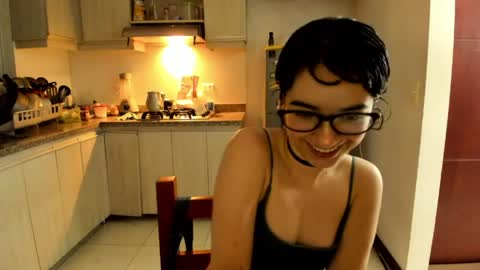 Lunna online show from 04.26.26