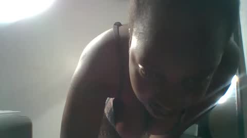 petiteebony6 online show from 04.16.26