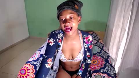 petitesammy online show from 04.12.26