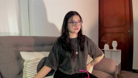 Sofa online show from 06.12.26