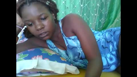 petitesweetchiq online show from 02.22.26