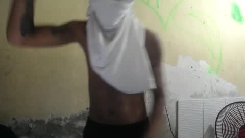 Snapshot of petty_boy777 chatting on 12.16.25 petty_boy777 online show from 12.16.25