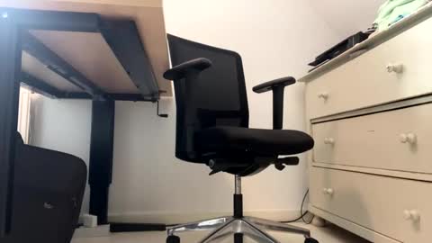 Dilf online show from 09.21.25