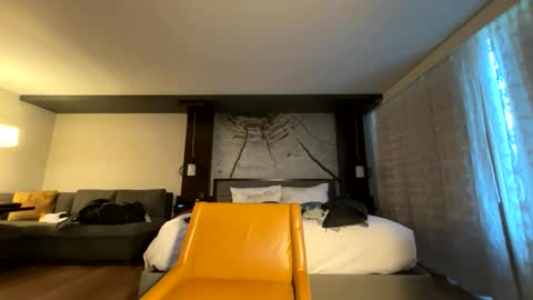 Snapshot of pghhd chatting on 11.13.25 pghhd online show from 11.13.25